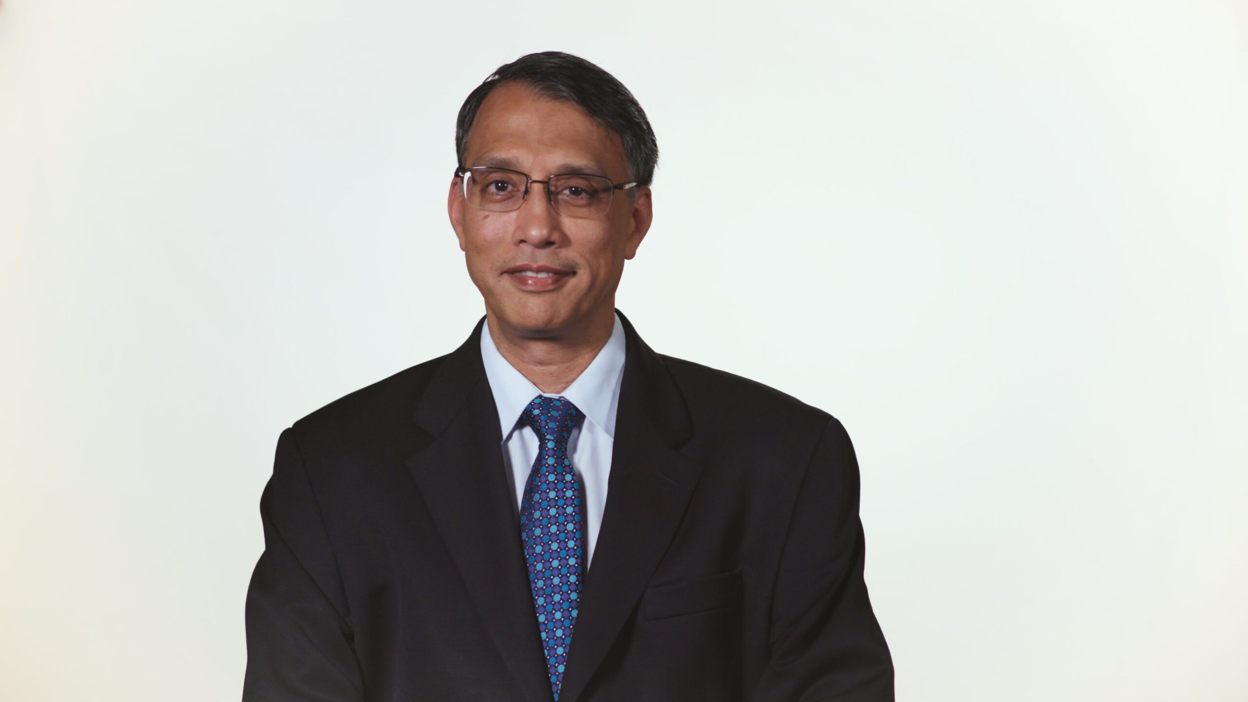 Dr. Kevin Albuquerque